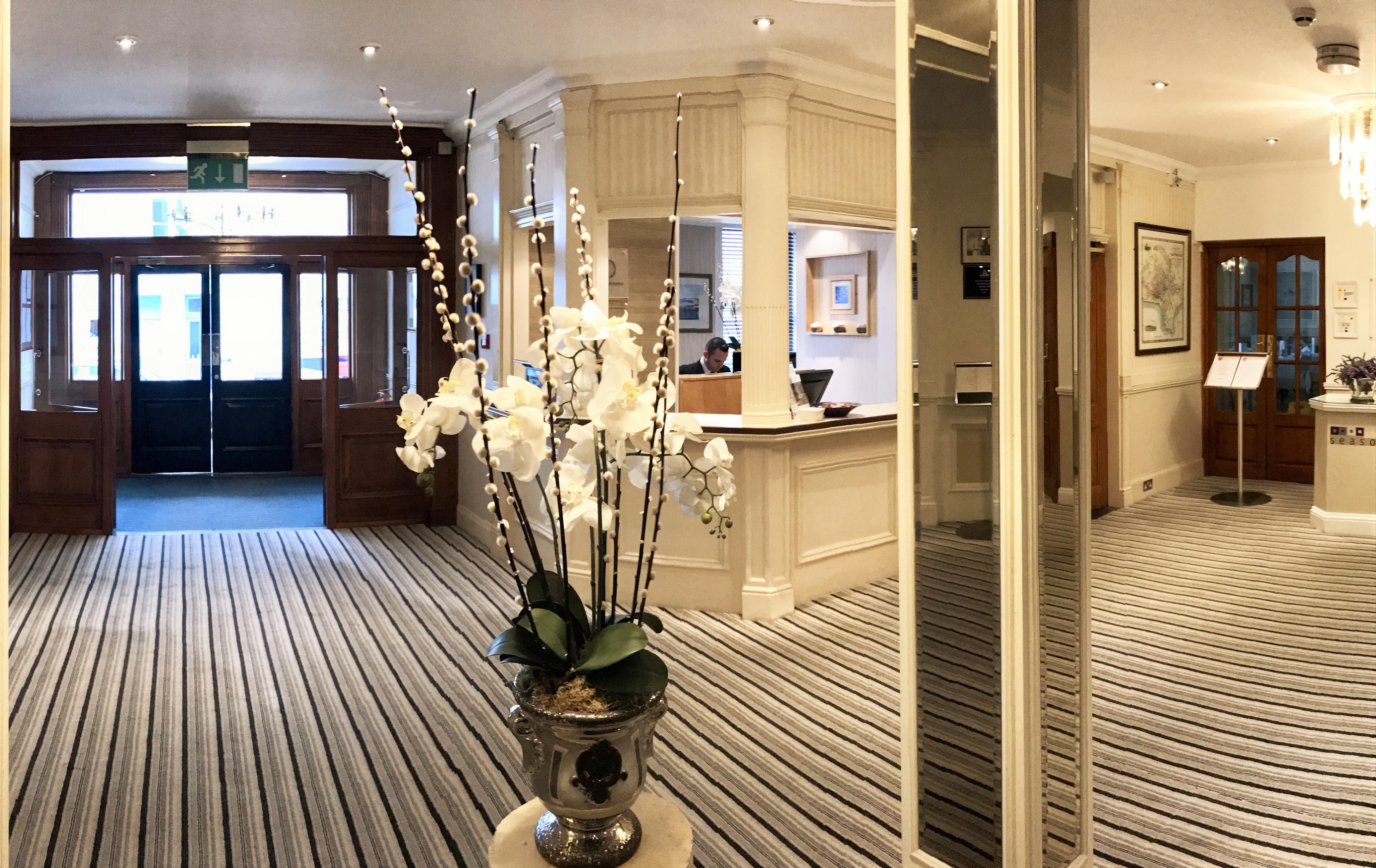 Best Western Royal Hotel Saint Helier Ngoại thất bức ảnh