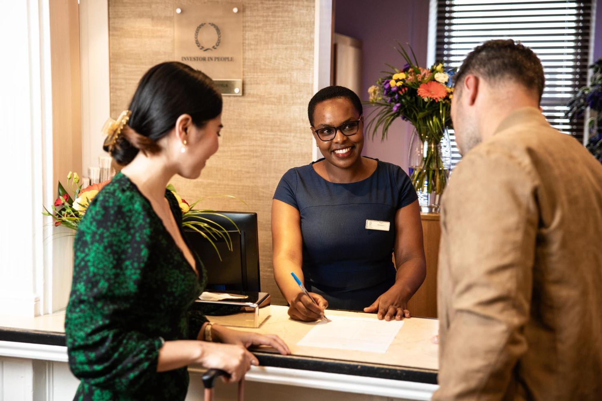 Best Western Royal Hotel Saint Helier Ngoại thất bức ảnh
