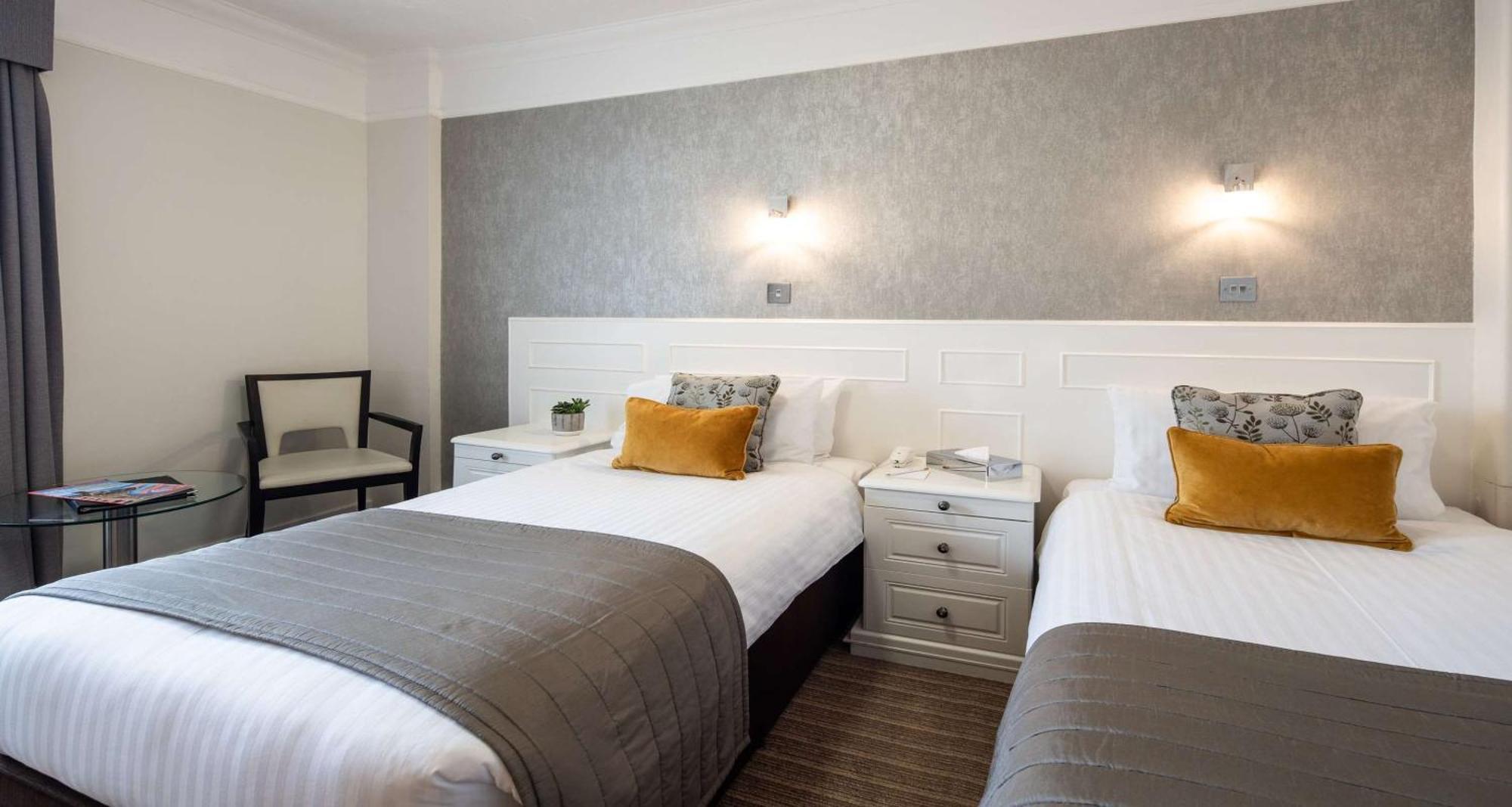 Best Western Royal Hotel Saint Helier Ngoại thất bức ảnh